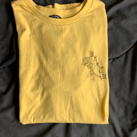 Brixton Tops - Yellow Brixton Comfy Tee Shirt